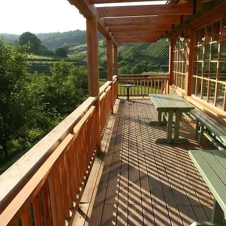 Villa Les With Hot Tub & Sauna *