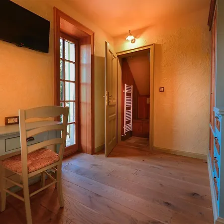 Villa Les With Hot Tub & Sauna