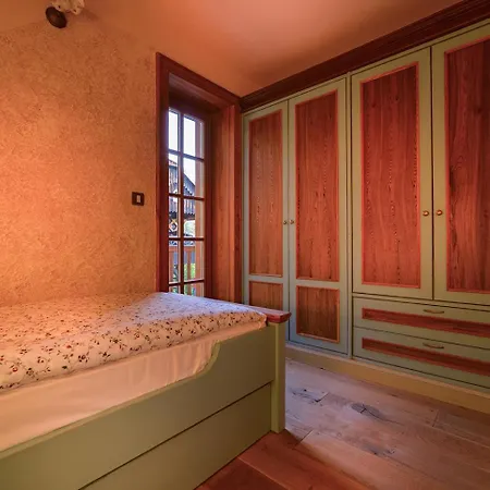 Les With Hot Tub & Sauna Villa Brezice