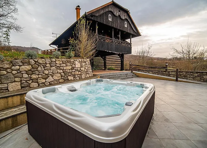 Les With Hot Tub & Sauna * Brežice